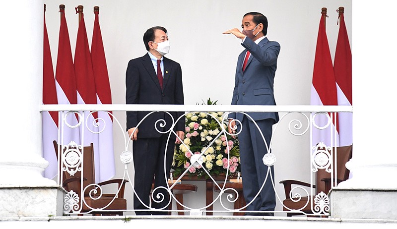 Presiden Jokowi Bertemu Presiden ADB Masatsugu Asakawa - Bagian 2