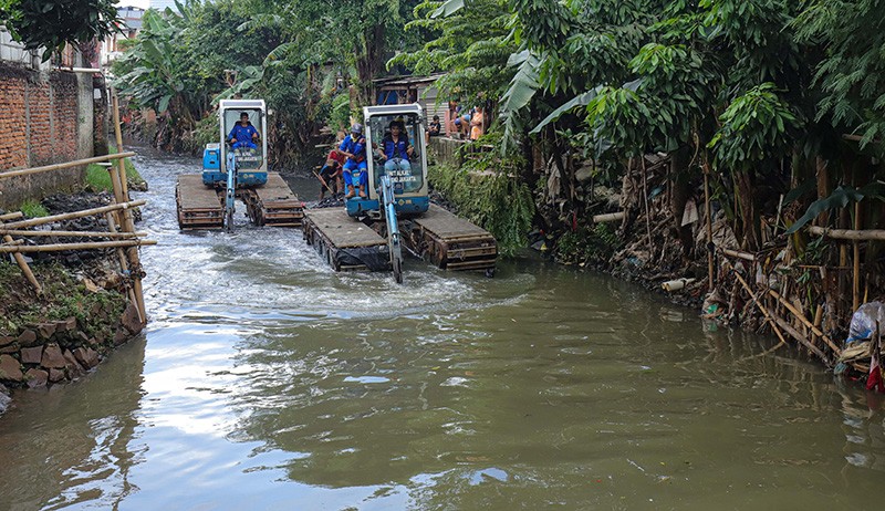 PTUN Jakarta Perintahkan Gubernur Anies Lanjutkan Pengerukan Kali Mampang - Bagian 3