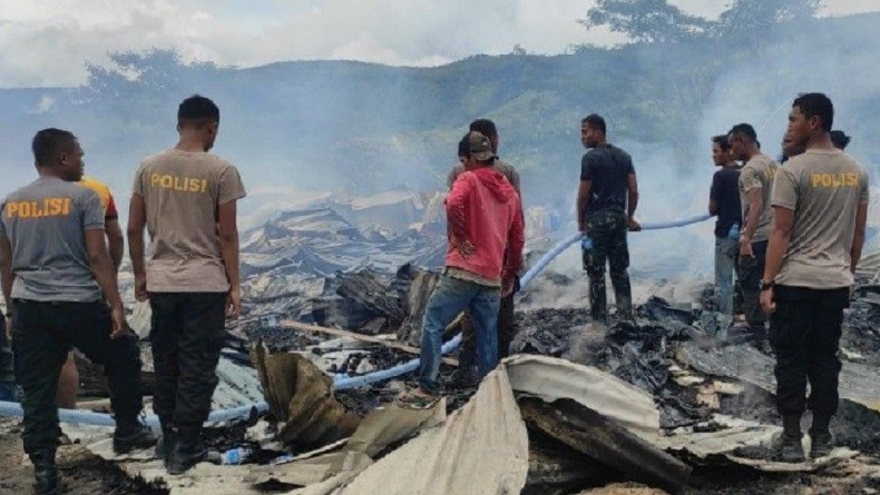 Balita Tewas dalam Kebakaran di Karubaga, Orang Tua Berupaya Selamatkan Jatuh ke Jurang 