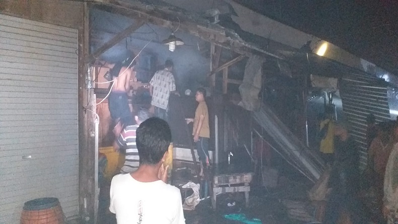 Kebakaran di Pasar Sayung Demak, 3 Kios Dilalap Api