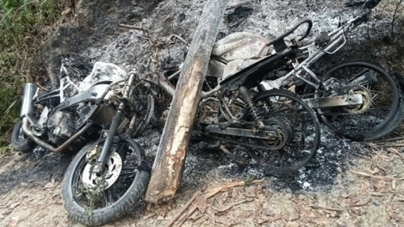 Penggerebekan Ladang Ganja Mendapatkan Perlawanan, 3 Motor Polisi Hangus Dibakar