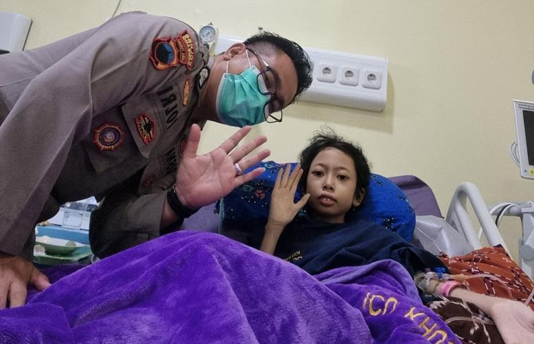 Penampakan Sinta Aulia, Bocah Penderita Tumor Kaki asal Rembang saat Dirawat di Rumah Sakit