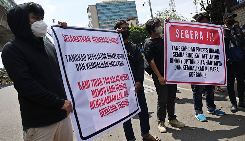 Tak Tahu Binary Option adalah Judi, Korban Tuntut Afiliator Ditangkap Polisi - Bagian 1