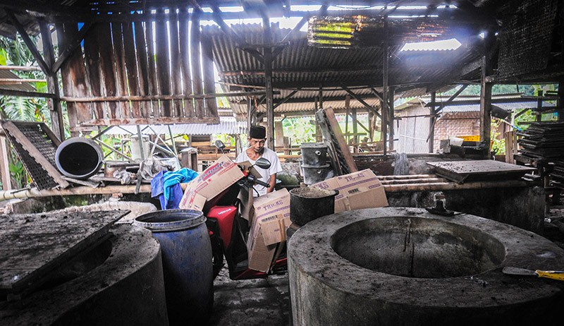 Suasana Pabrik Tahu Mogok Produksi Selama 3 Hari - Bagian 1