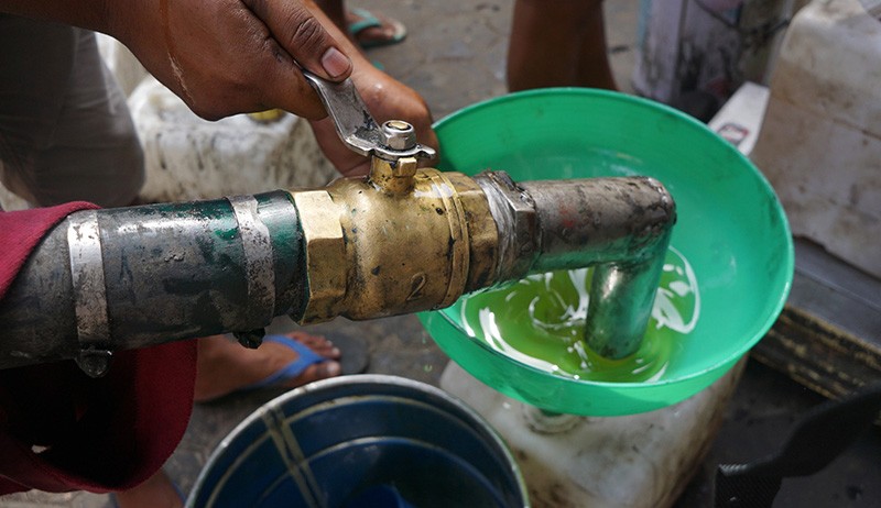 Operasi Pasar Minyak Goreng di Kota Semarang - Bagian 4