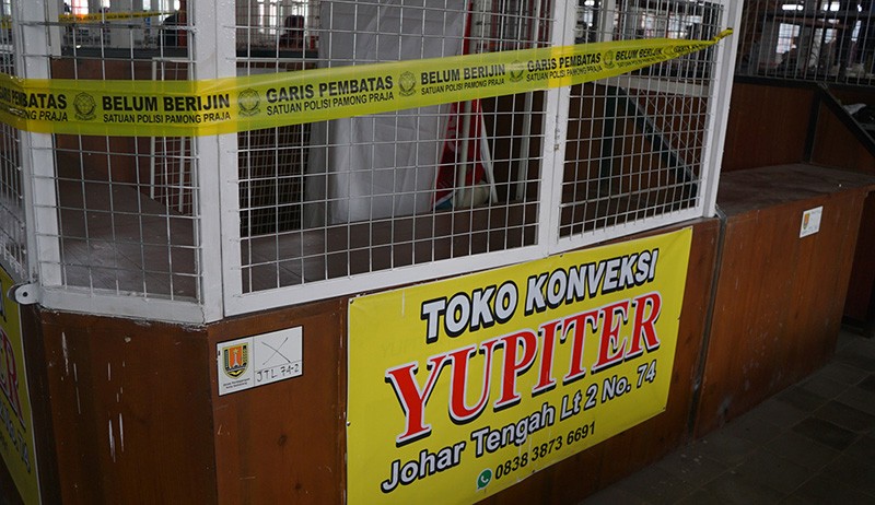 Ratusan Lapak Pedagang Pasar Johar Semarang Disegel, Ini Penyebabnya - Bagian 3