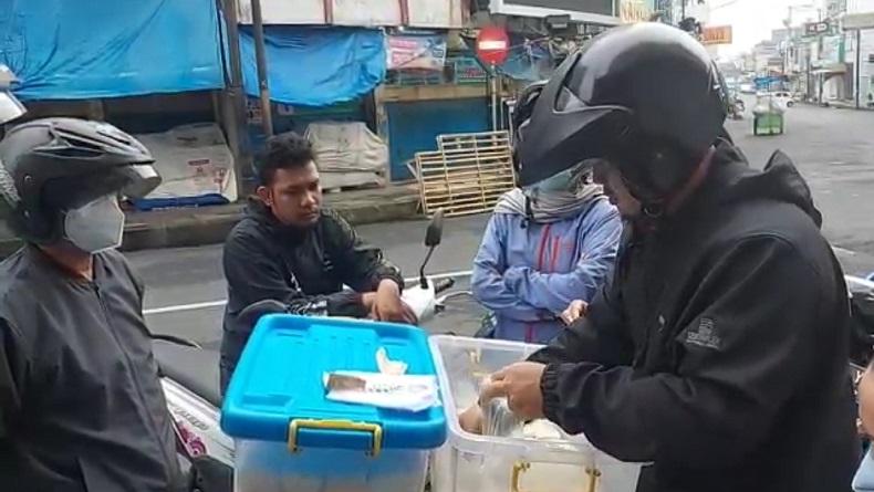 Seruan Mogok Kurang Didukung di Tasikmalaya, Pedagang Tahu Tempe Masih Jualan