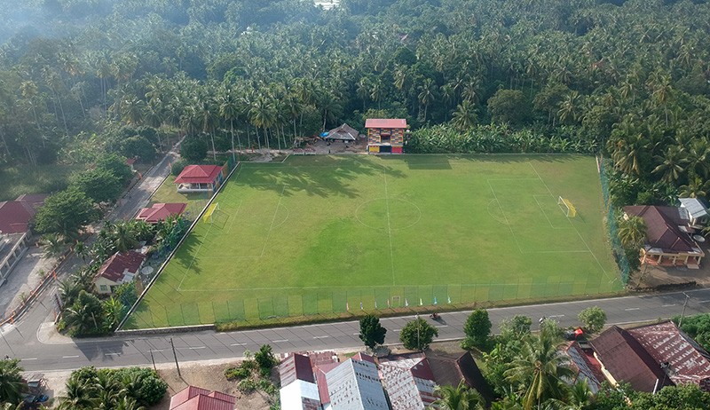 Dana Desa Rp1,3 M Digunakan untuk Bangun Lapangan Sepak Bola, Fasilitas Lengkap! - Bagian 1