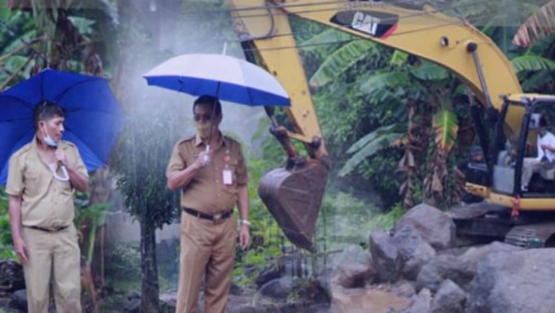 Ruas Jalan yang Tertutup Longsor di Pulau Siau Mulai Dibuka 