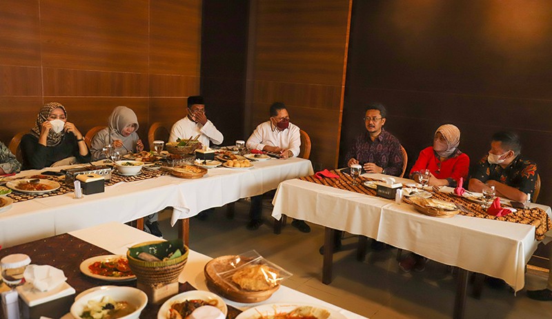 Partai Perindo Silaturahmi dengan Organ Relawan Jokowi - Bagian 2