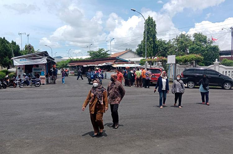 Penataan Stasiun Wates Gusur 13 PKL, Pedagang Minta Relokasi ke Tempat Strategis