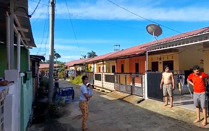 Gempa Pasaman Barat Terasa hingga Sibolga, Perempuan Gendong Bayi Panik Keluar Rumah