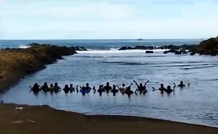 Gelar Ritual di Pantai Selatan Jember, Rombongan asal Nganjuk Dibubarkan Petugas