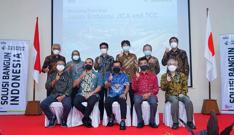 Kedubes Jepang Kunjungi Fasilitas Pengolahan Limbah Menjadi Bahan Bakar Alternatif di SBI Pabrik Narogong - Bagian 4