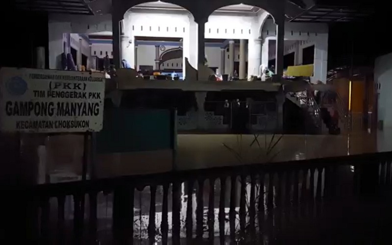 Aceh Utara Dikepung Banjir, Warga Mengungsi ke Rumah Ibadah 