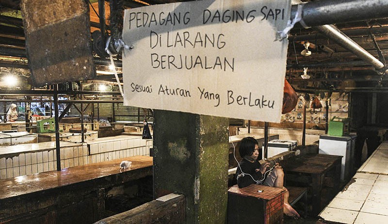Pedagang Daging Sapi Mogok Jualan, Lapak Pasar Tambun Sepi - Bagian 1