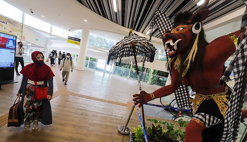 Penampakan Ogoh-Ogoh Setinggi 3 Meter di Halte CSW ASEAN - Bagian 3