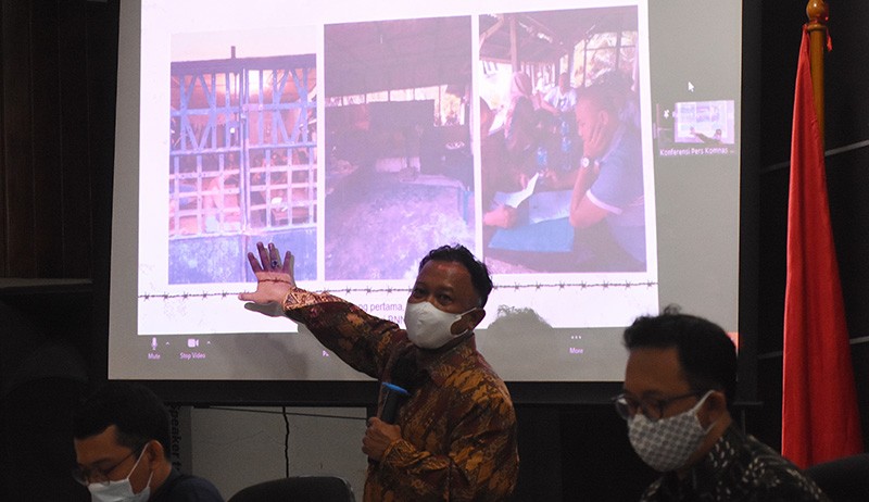 Komnas HAM Ungkap Oknum TNI-Polri Terlibat dalam Aktivitas Kerangkeng Manusia - Bagian 1