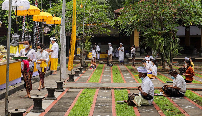 Prosesi Tawur Agung Kesanga di Pura Aditya Jaya Rawamangun - Bagian 3