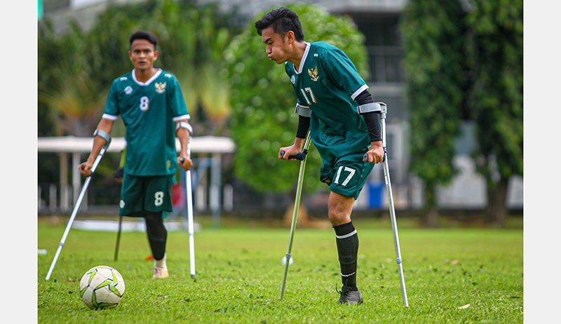 Pemain Timnas INAF Tetap Semangat Berlatih meski Terancam Gagal Ikut Piala Dunia - Bagian 2
