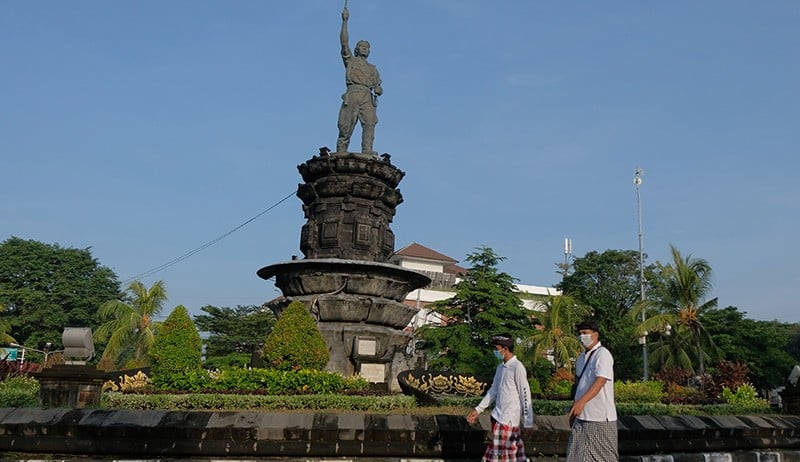 Suasana Hari Raya Nyepi di Bali hanya Terlihat Para Pecalang Berjaga-jaga - Bagian 4