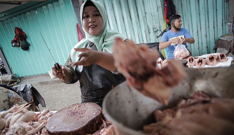 Harga Daging Ayam di Surabaya Naik Menjadi Rp32.000 per Kilogram - Bagian 2