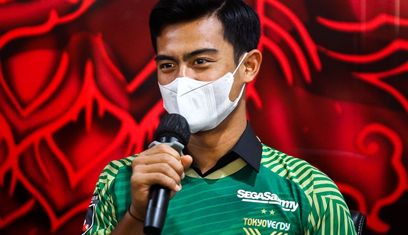 Penampilan Pratama Arhan Memakai Jersey Tokyo Verdy - Bagian 2