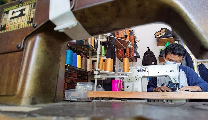 Industri Tekstil Antisipasi Lonjakan Harga Bahan Baku Imbas Konflik Rusia-Ukraina - Bagian 4