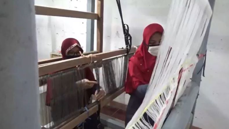 Wisata Edukasi Rumah Tenun di Magelang, Tampilkan Seluk Beluk Menenun Khas Indonesia 