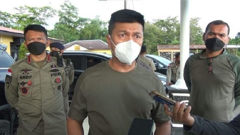 title 8 Warga Sipil Tewas Dibantai KKB, Kaops Damai Cartenz: Kami Tetap Buru Terry Aibon Cs 8 Warga Sipil Tewas Dibantai KKB, Kaops Damai Cartenz: Kami Tetap Buru Terry Aibon Cs