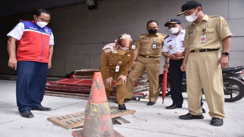 title Cek Underpass Makamhaji jelang Dibuka, Ini Kata Bupati Sukoharjo Cek Underpass Makamhaji jelang Dibuka, Ini Kata Bupati Sukoharjo