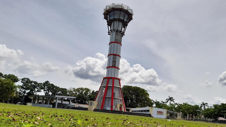 Ketimbang Habiskan Anggaran Rp14 Miliar, Menara Pemantau 43 Meter di Bengkulu Dirobohkon