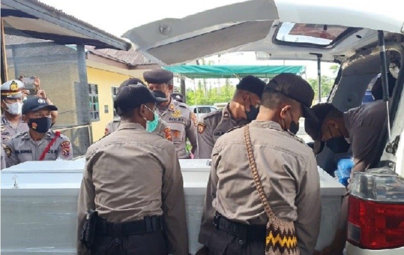 Jenazah 8 Warga Sipil Tewas Ditembak KKB Papua Diterbangkan ke Daerah Asal