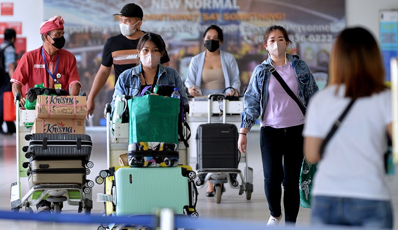 Penumpang Pesawat Bandara Ngurah Rai Bali Diprediksi Meningkat 20 Persen - Bagian 2