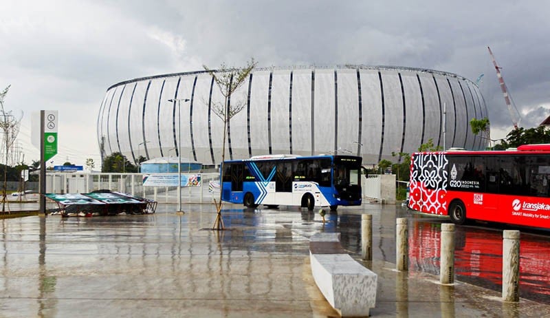 Penampakan Fasilitas JIS dari Ruang Ganti Mewah - Lapangan Pemanasan Indoor - Bagian 7
