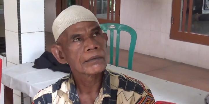 Demi Kebutuhan Hidup, Pria di Makassar Curi Sepatu dan Sandal di Masjid
