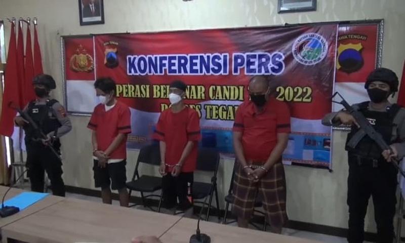  Kelabui Polisi, Pengedar Narkoba Ini Simpan Sabu di Sepatu