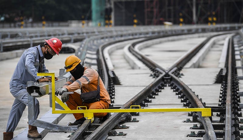 Progres Pembangunan LRT Jabodebek Capai 90 Persen - Bagian 3