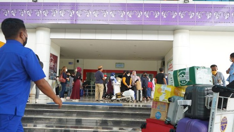 Penumpang di Bandara Djalaludin Tidak Diwajibkan PCR dan Antigen 