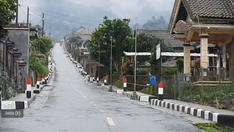 Desa Tlogolele Boyolali Diguyur Abu Vulkanis saat Aktivitas Gunung Merapi Meningkat  