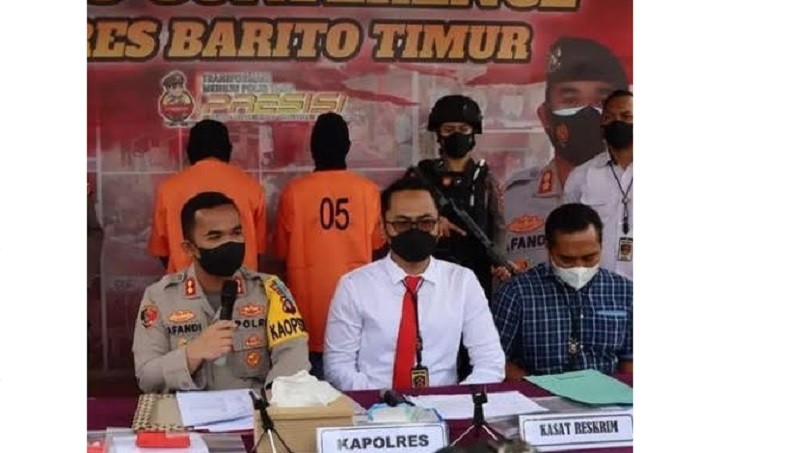 title Peras Teman Perempuan, Pemuda Ini Ancam Sebar Foto Telanjang di HP Peras Teman Perempuan, Pemuda Ini Ancam Sebar Foto Telanjang di HP