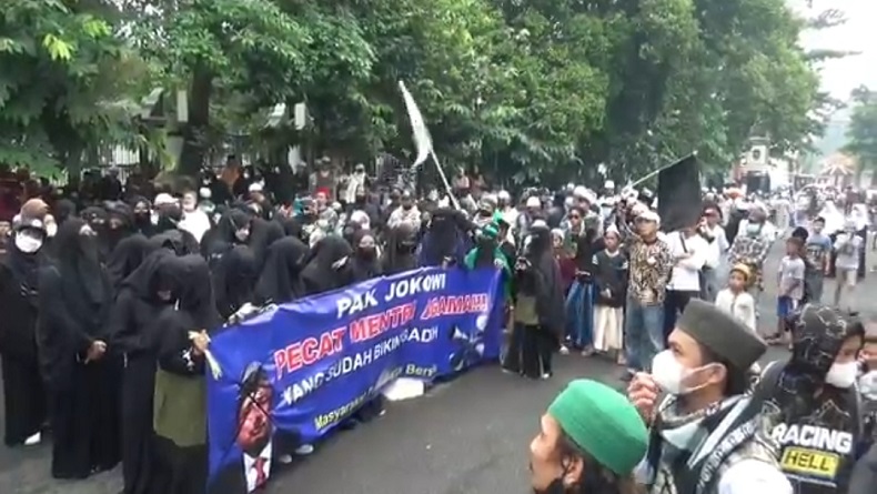 Polemik Azan, Massa Umat Islam Purwakarta Tuntut Menag Diproses Hukum