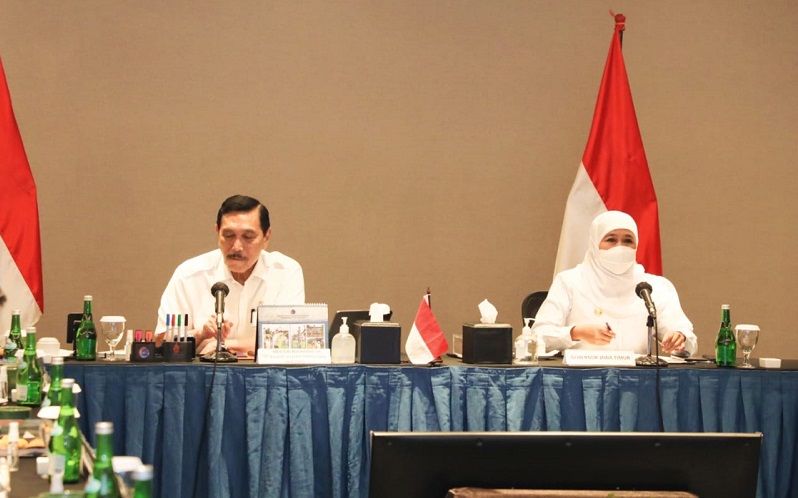 Pemerintah Izinkan Umrah Lewat Bandara Juanda, Khofifah: Spirit Kebangkitan Ekonomi Jatim  