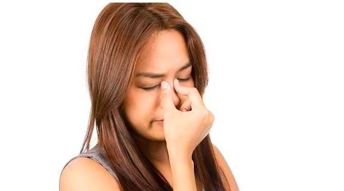 5 Cara Menyembuhkan Hidung Tersumbat, Bisa dengan Mandi Air Hangat hingga Pakai Minyak Kayu Putih