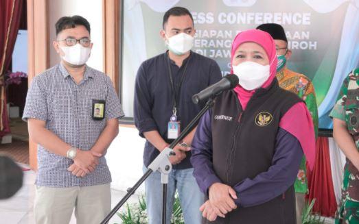 title Harga BBM Naik, Khofifah Kaji Belanja Tidak Terduga Tekan Inflasi di Jawa Timur Harga BBM Naik, Khofifah Kaji Belanja Tidak Terduga Tekan Inflasi di Jawa Timur