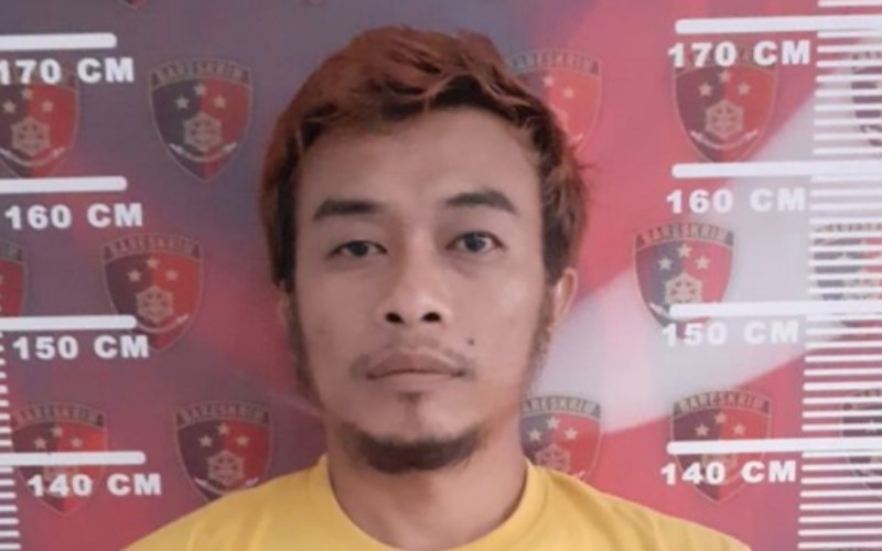 title Buron 11 Tahun, Pelaku Pembunuhan Dipicu Saling Pandang Tertangkap di Jakarta Buron 11 Tahun, Pelaku Pembunuhan Dipicu Saling Pandang Tertangkap di Jakarta