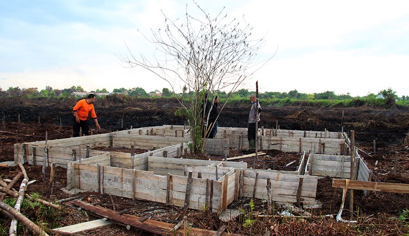 Polisi Temukan Pondasi Perumahan di Lokasi Bekas Kebakaran Hutan dan Lahan - Bagian 1