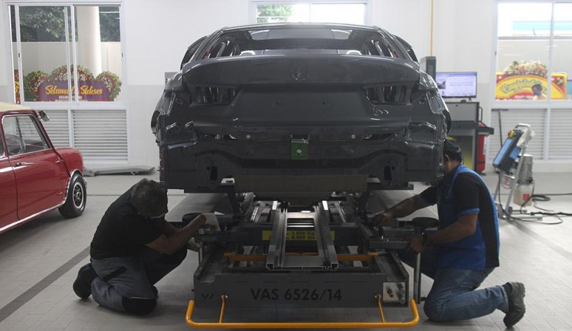 Peresmian BMW Ultima, Fasilitas Perbaikan dan Pengecatan dengan Level Tertinggi - Bagian 5