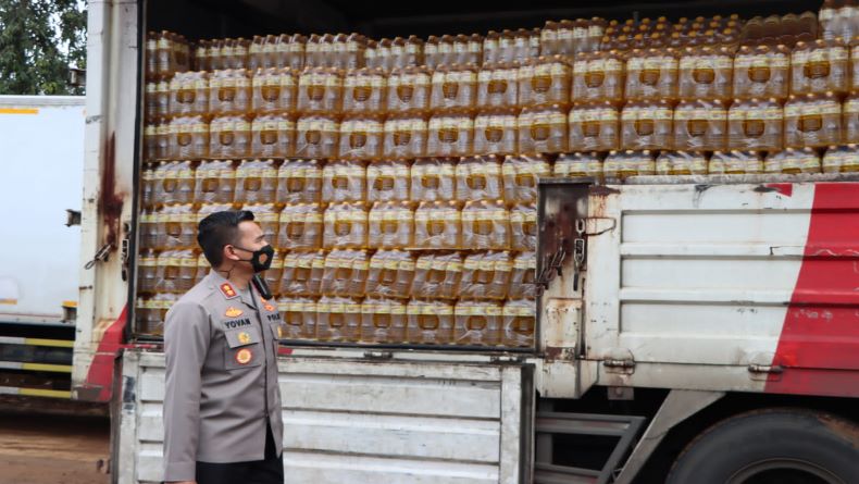 Polres Semarang Cek Ketersediaan Minyak Goreng, Ada Distributor Miliki Stok 24 Ton