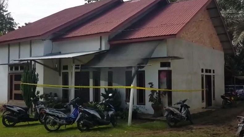 ODGJ Bersenjata Parang Mengamuk Bacok Tetangga di Jambi, 1 Tewas 1 Luka-Luka